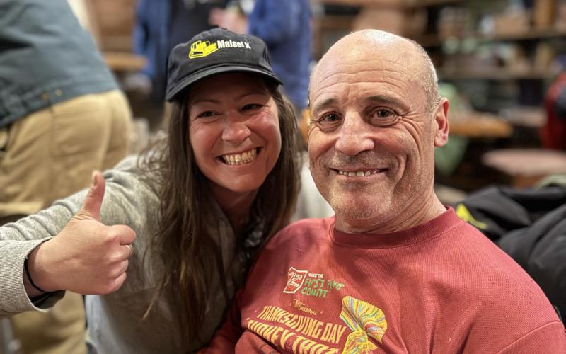 Corey Ann Paris and Mike Burton are old friends enjoying each other’s company and catching up photo by DeAnne Gallegos