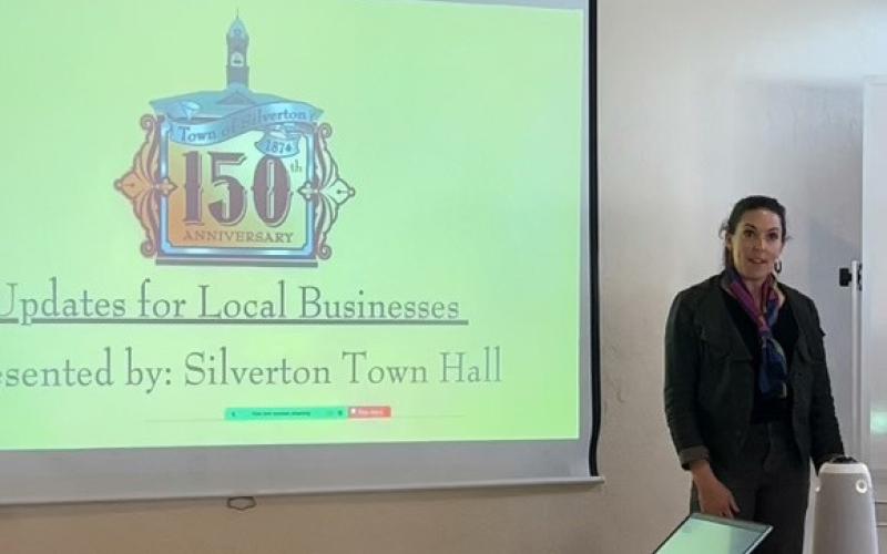Town of Silverton Mayor Dayna Kranker welcomes the crowd. Photo credit DeAnne Gallegos