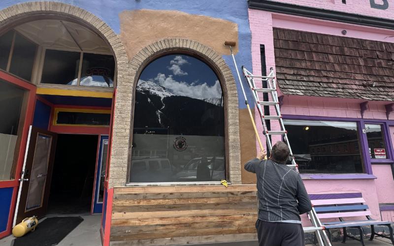 The Alpine Tavern painted over the Avalanche Brewery's iconic blue with a throwback brown that was previously on the building when Romero’s Mexican Restaurant was there, and the skis were removed from the front of the building. Photo credit DeAnne Gallegos