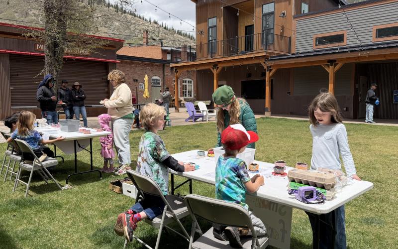 Young entrepreneurs, big selling energy! Photo by Sterling Blankenship
