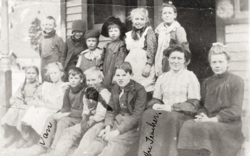 EUREKA SCHOOL, 1904(?)