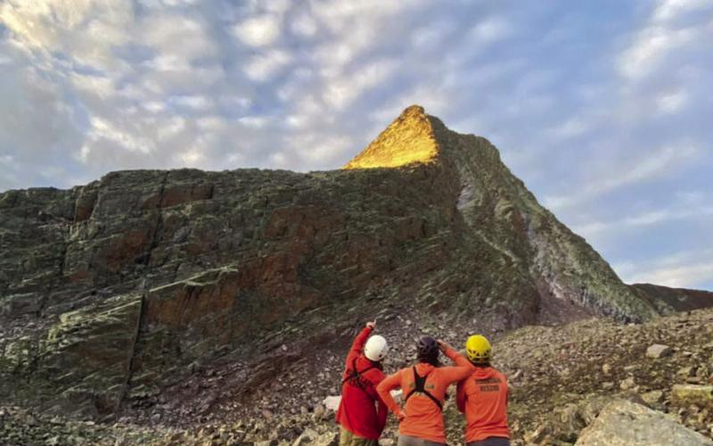 Photo by SMR Team Vestal Peak Search for Daniel Lamthatch