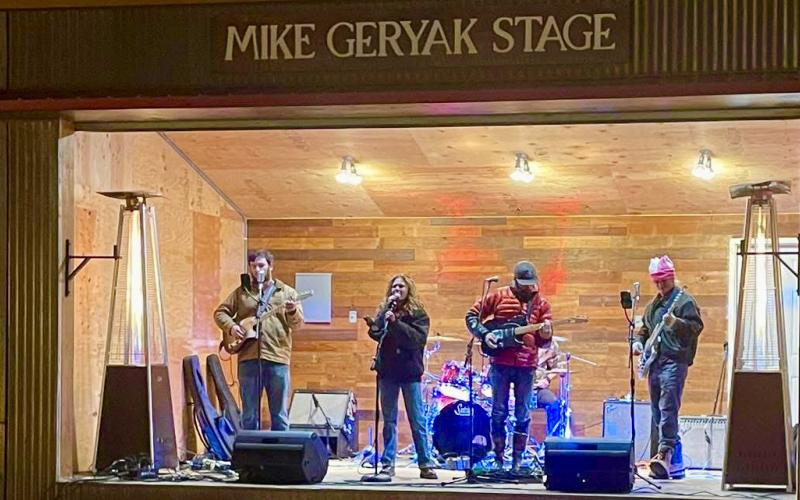 The local El Bandito House Band played in Anesi Park as the finale to the Cocktail Crawl photo by Yvonne Naughton