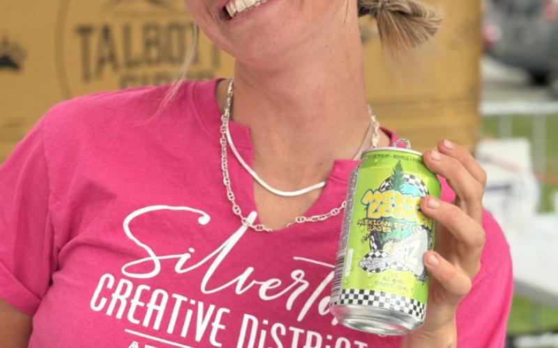 Silverton Local Caroline Williams volunteers for the Silverton Summer Sounds drink booth. Photo by DeAnne Gallegos