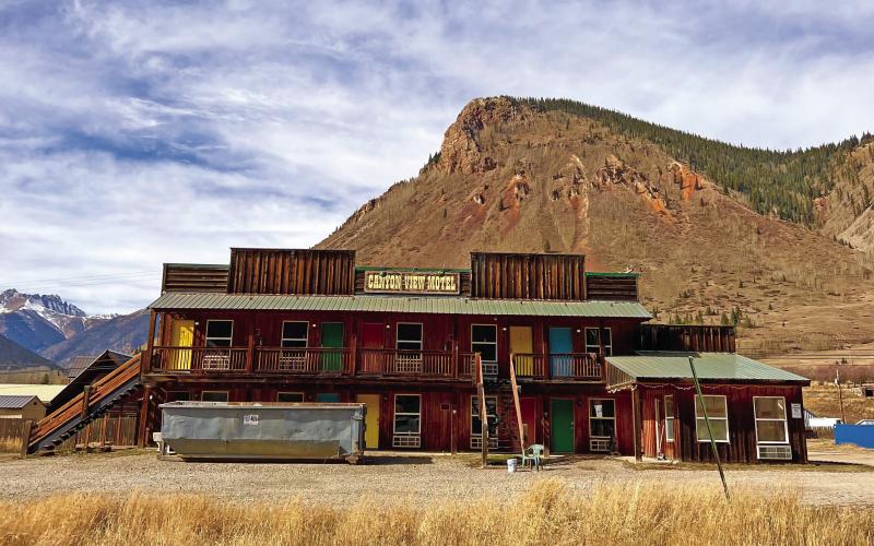 The Canyon View Motel on 7th &amp; Greene is undergoing renovation by new owners. Photo credit DeAnne Gallegos
