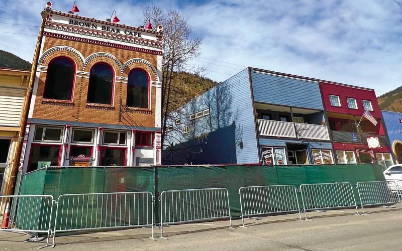 The former Brown Bear building that will be the future Silverton branch of Citizens State Bank. Photo credit DeAnne Gallegos