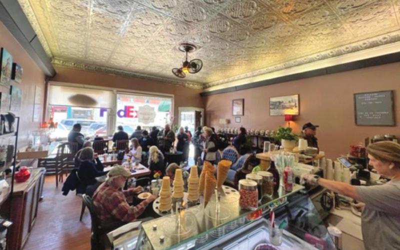 Elevated Coffee Shop was packed with hungry train passengers.