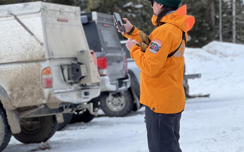 Silverton Medical Rescue’s Rachel Lam manages the Ophir Pass turnoff command station. Photo credit DeAnne Gallegos