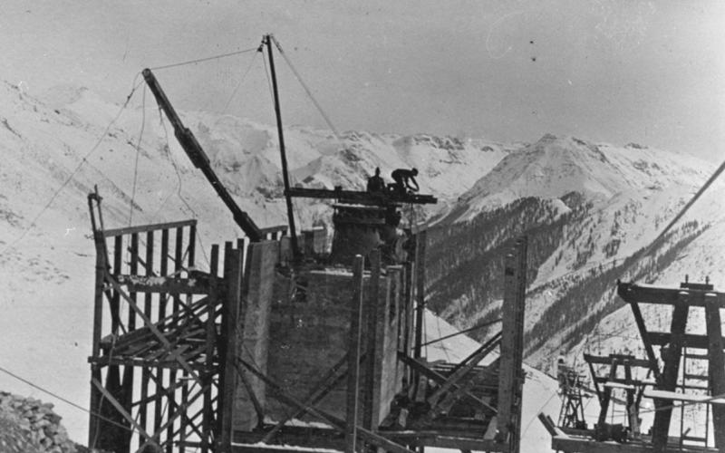 Photographer Bruce Marquand took this photo of construction of the crushing plant at the Sunnyside Mine tram terminal at Lake EMMA on Nov. 27.1917