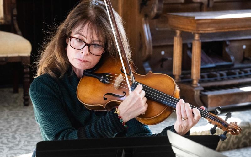 Samantha Tisdel Wright of Anvil Quartet. Photo credit David Emory