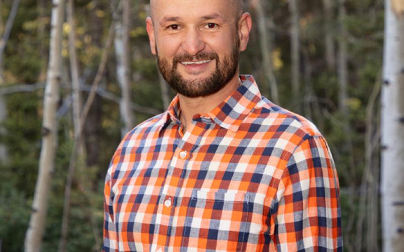 Silverton local and licensed therapist Chris Blakenship