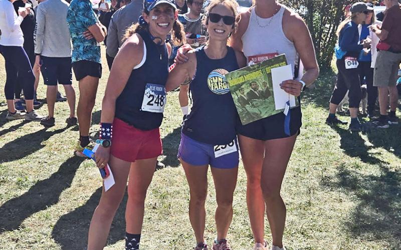 10k/ Elizabeth Delaney, Broomfield (3rd), Angie Hodge-Zickerman, Flagstaff (2nd), Hannah Wetzl, NM (1st) photo by Blue Ribbon Run