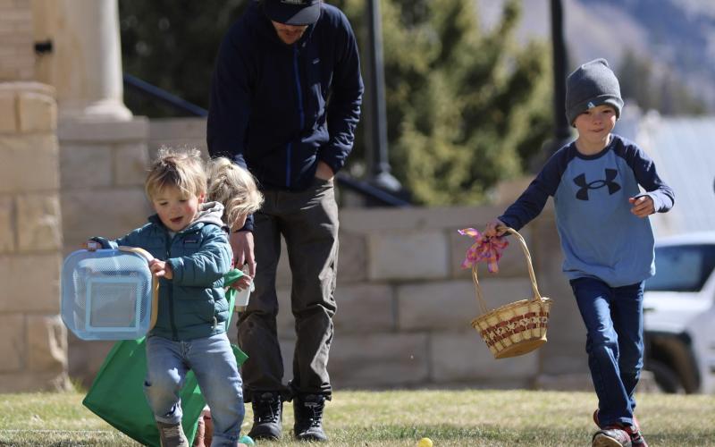 Photo by: Dave Tomanovich Full-speed ahead! No egg left behind
