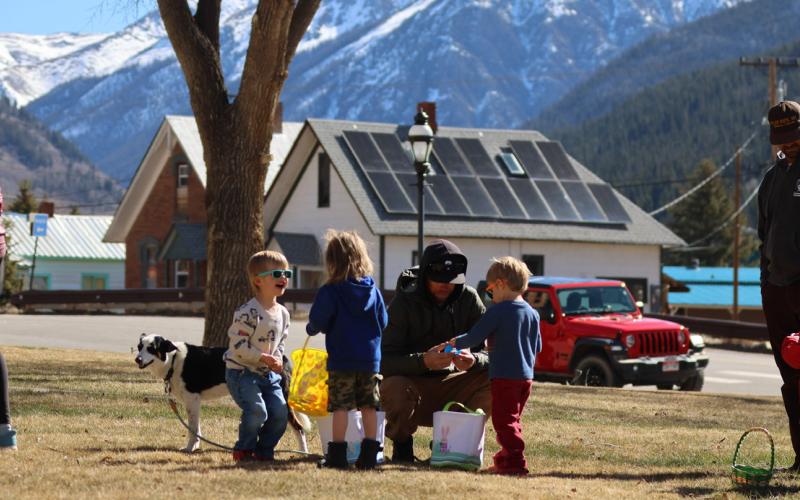 Photo by: Dave Tomanovich Sun’s out, eggs out in Silverton on the County courthouse lawn is an annual tradition