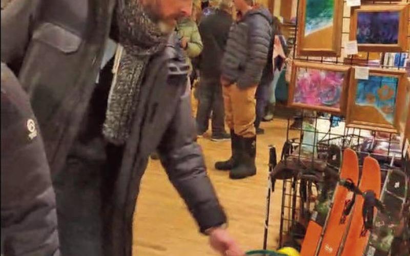 	Silverton Creative Districts Mistletoe Market