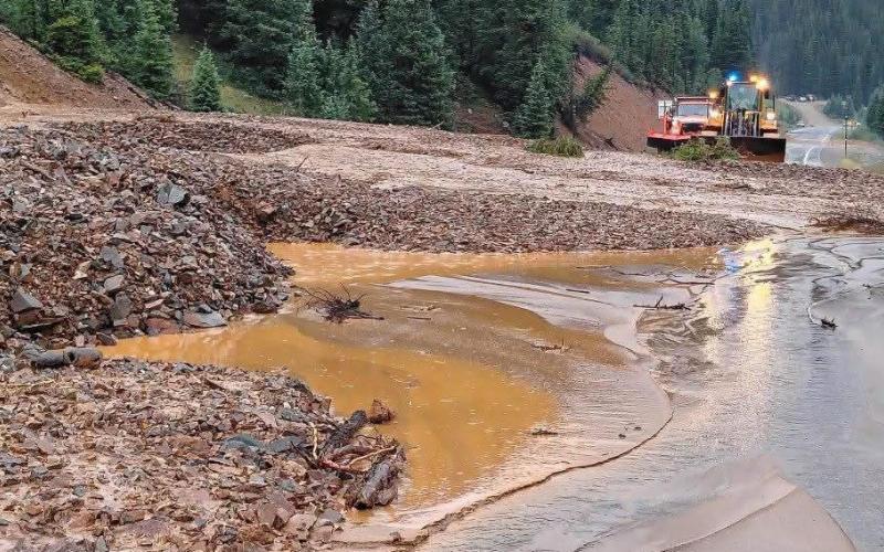 Mudslide on Hwy 550 near the Chattanoga Curve on Red Mountain Pass being cleaned up by CDOT. photo by CDOT