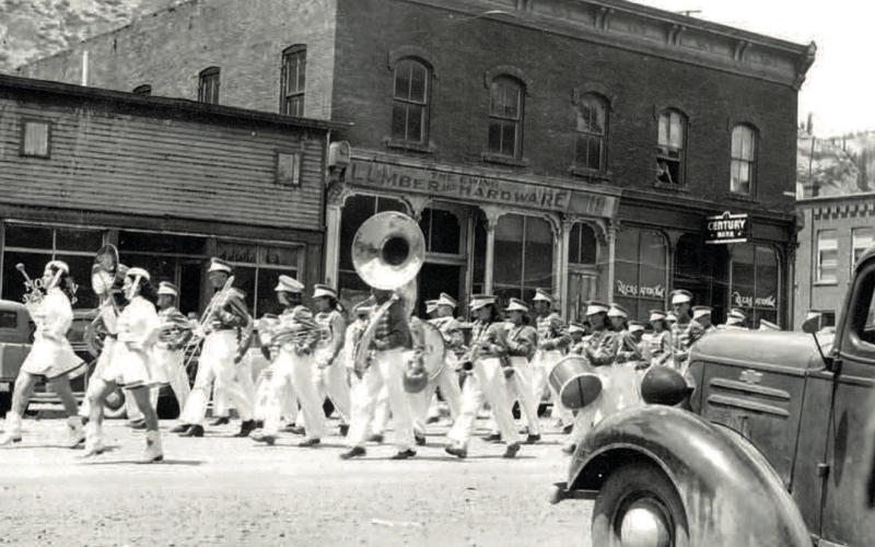 The Silverton Highschool marching band on greene street in the spring of 1941 high school band, 1941