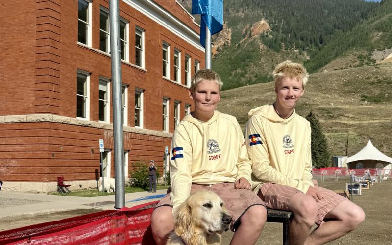Hawkins, Phen, and Toots Mead at the Hardrock 100 finishline photo by DeAnne Gallegos