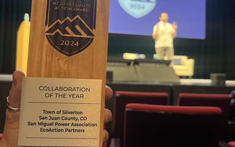 Team GOLD wins Collaboration of the Year. Photo credit Team GOLD