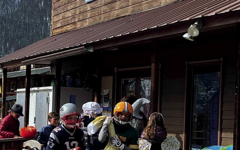 Trick-or-treaters in Silverton. Photo courtesy of Silverton Area Chamber of Commerce