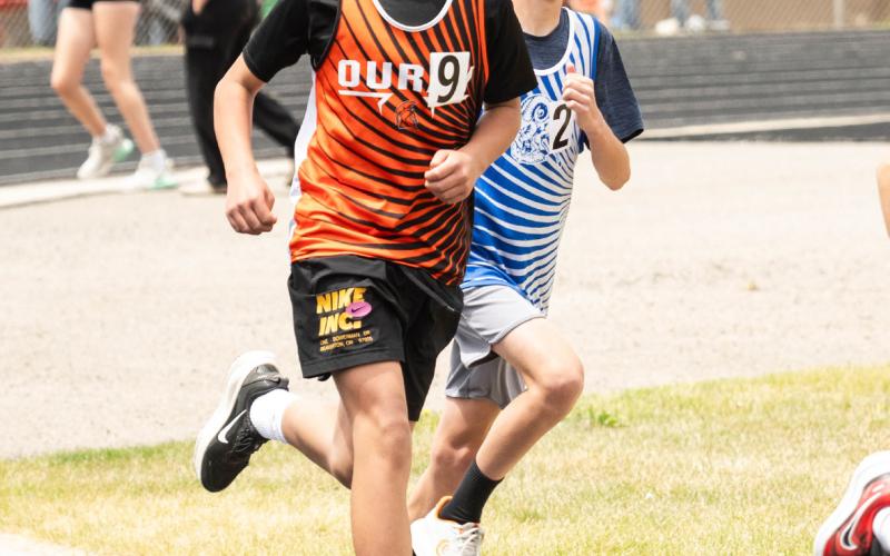 Elliot Barszcz at the trackmeet photo by Silverton School