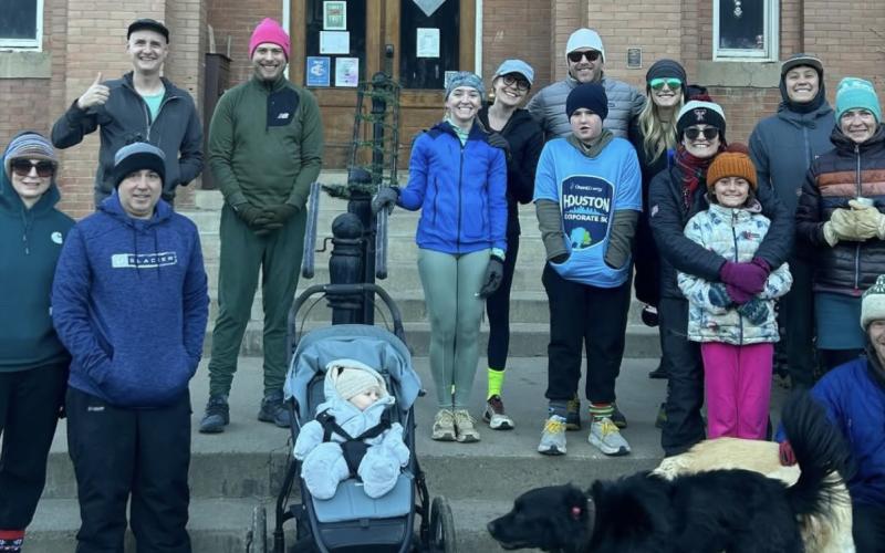 photo by Misti Anderson The Silverton Public Library hosted a Thanksgiving morning Turkey Trot