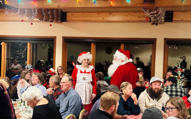 Mr & Mrs Claus at last year’s Silverton Community Holiday Potluck in December 2023. Photo credit DeAnne Gallegos