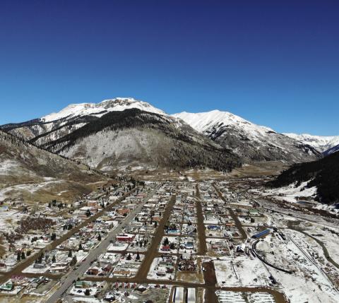 Calvin Davenport/Silverton Standard A bluebird day in Silverton