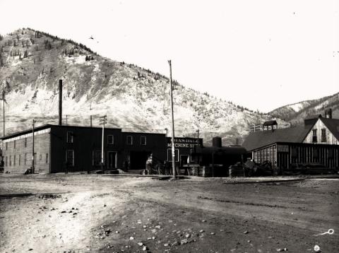The Charles Dale Planing Mill and Machine Shop at 10th and Mineral streets, as viewed in 1908 from the intersection of 1oth and Cement, looking at the rear of the large facility. Image: San Juan Historical Society
