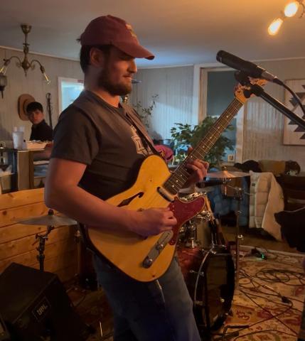 El Bandito on Blair Street’s restaurant co-owner Mario Letayf’s house band played to a standing only crowd on Saturday night during Silverton Mountains Unguided season. Photo credit DeAnne Gallegos