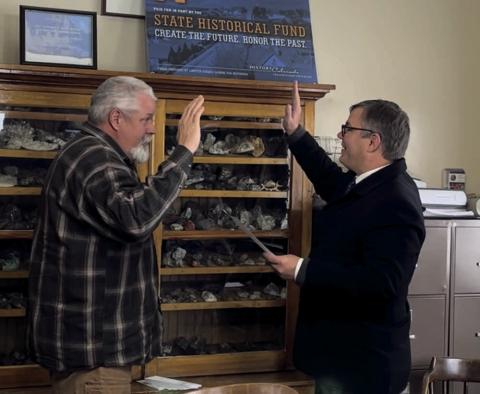 Local Judge Anthony Edwards swore in the San Juan County electives at the Wednesday, January 11th County meeting. Photo provided by Pete Maisel