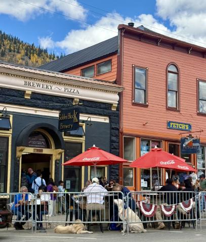Golden Block Brewery had guests spilling out onto the sidewalk waiting for a table on Sunday photo by DeAnne Gallegos