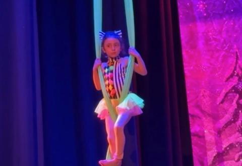 Photo by Janice Sanders Ava Andrade on silks for Weehawken’s Polar Express in Montrose