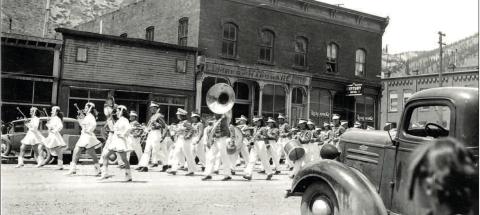 The Silverton Highschool marching band on greene street in the spring of 1941 high school band, 1941