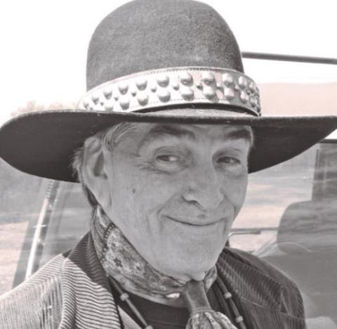 Carlods Pitts