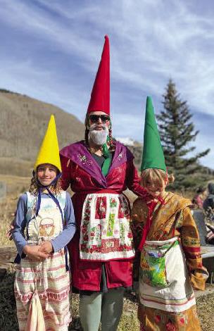 Maya Foster, Monica Watton, and Lily Rodriguez as adorable gnomes. Photo credit DeAnne Gallegos