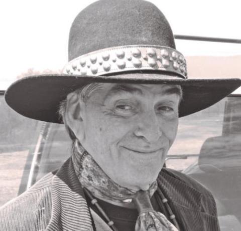 Carlods Pitts
