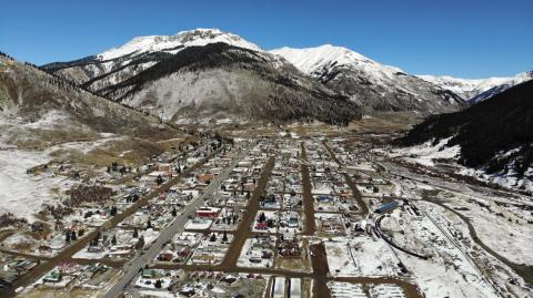 A bluebird day in Silverton Calvin Davenport/Silverton Standard