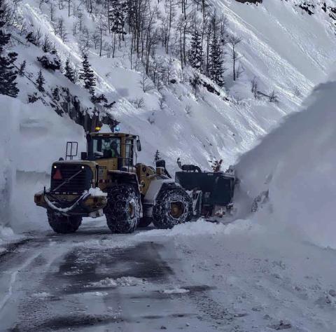 CDOT working to clear the road. Photo by CDOT