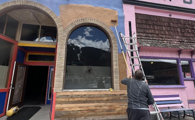 The Alpine Tavern painted over the Avalanche Brewery's iconic blue with a throwback brown that was previously on the building when Romero’s Mexican Restaurant was there, and the skis were removed from the front of the building. Photo credit DeAnne Gallegos