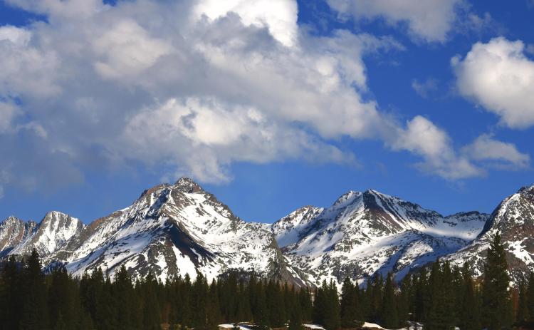 Molas Lake May