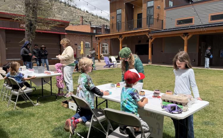 Young entrepreneurs, big selling energy! Photo by Sterling Blankenship