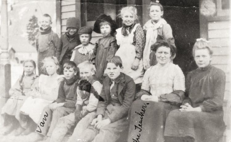 EUREKA SCHOOL, 1904(?)