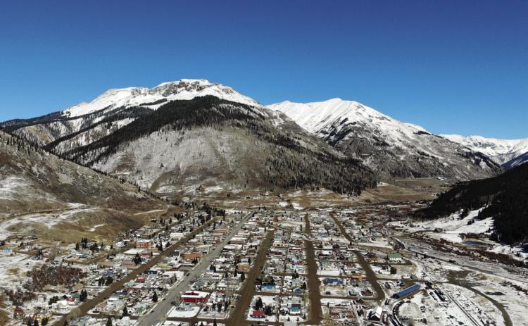 Calvin Davenport/Silverton Standard A bluebird day in Silverton