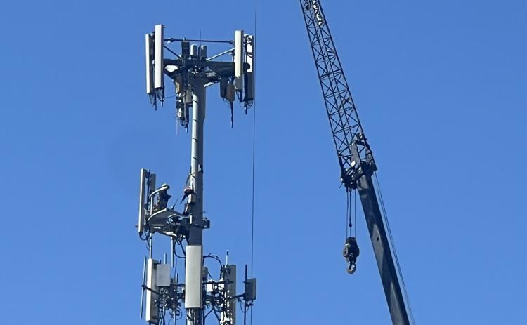 T-Mobile services worked during the repairs, but Verizon customers were down most of Monday. Photo credit DeAnne Gallegos