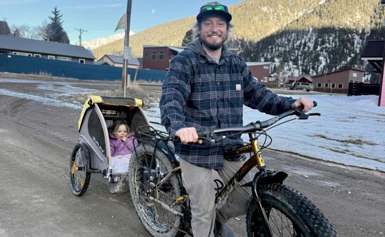 Silverton local, Iris Ebelheiser, who is 3 and now a big sister to baby Juniper, was out with her dad, Justin Ebelheiser, making a bike run to the grocery store