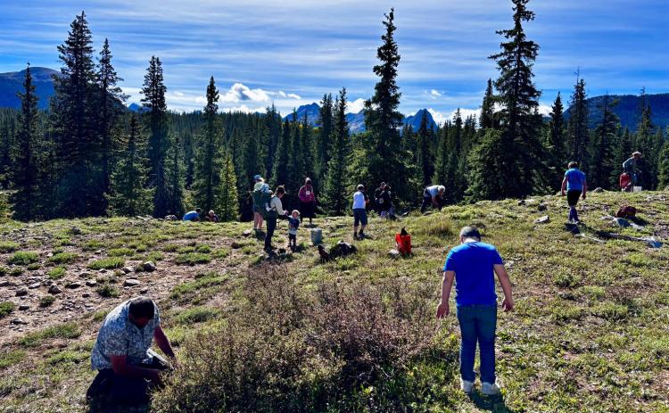 Community group Just Serve does volunteer work at Molas Lake this weekend for the Town of Silverton photo by Just Serve