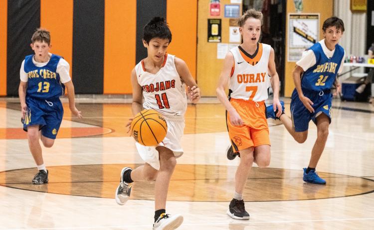 The Silverton-Ouray MS basketball team. Photo by David Emory