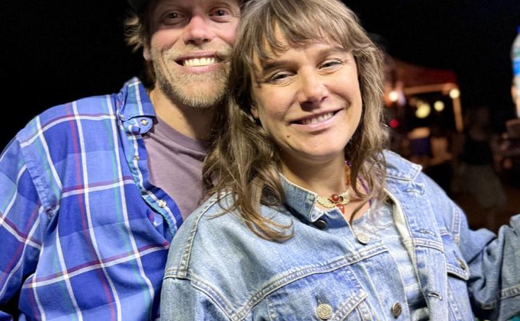 Doug and Louise are expecting their first baby photo by DeAnne Gallegos