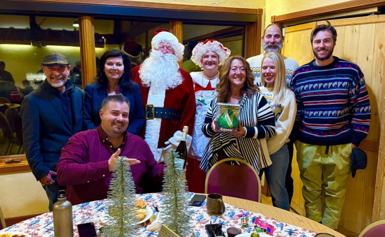 Amethyst Winter table took second place in the table decorating contest Photo by Wendy Polly